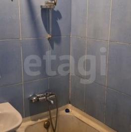 Продажа 1-комн квартиры на вторичном рынке Бухарестская ул,  д. 72,  к. 2