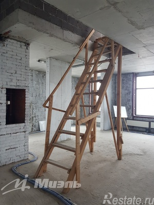 Продажа 4-комн квартиры на вторичном рынке Советской Армии ул,  д. 6