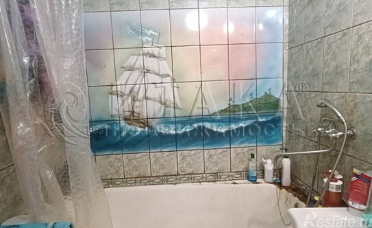 Продажа 2-комн квартиры на вторичном рынке Лодейное Поле, ул 8 Марта,  д. 14