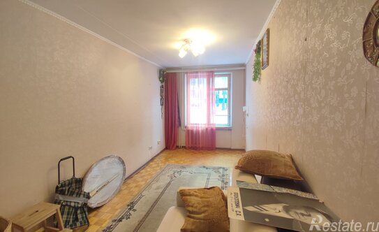 Продажа 3-комн квартиры на вторичном рынке ул Каховка,  д. 22,  к. 4