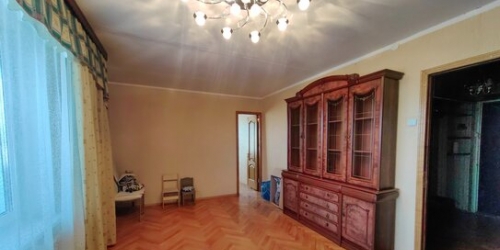 3-комн квартира ул Гришина,  д. 15