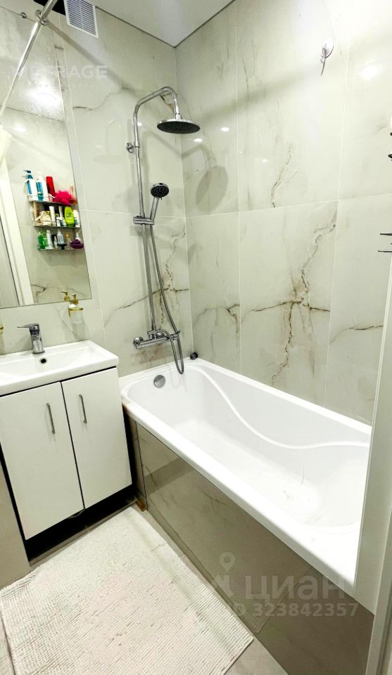 Продажа 1-комн квартиры на вторичном рынке проезд Серебрякова, 3