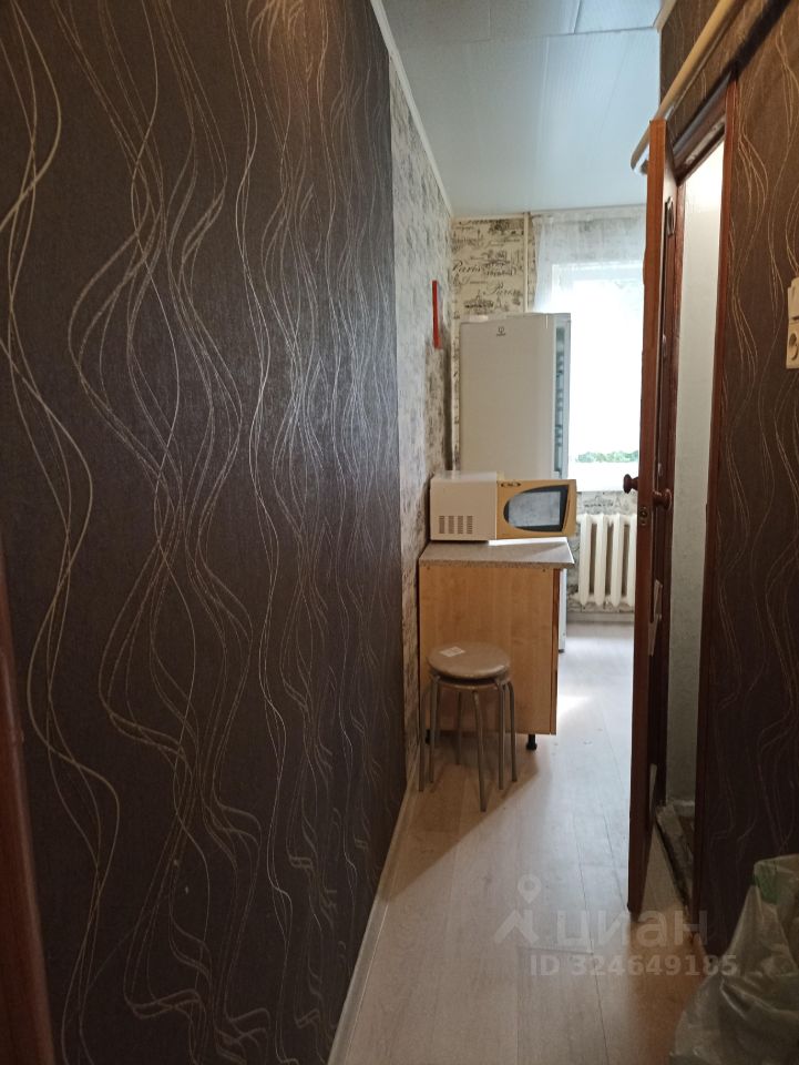 Продажа 1-комн квартиры на вторичном рынке Коммунар г., улица Пионерская, 17