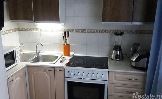 Аренда 1-комн квартиры на вторичном рынке улица Коштоянца,  д. 6