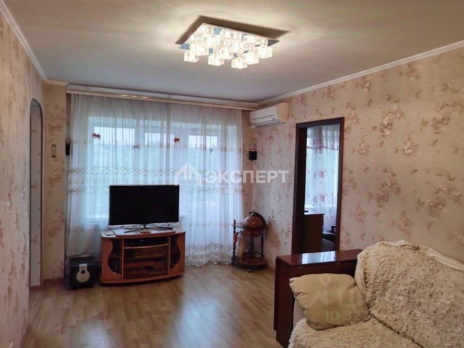 Продажа 2-комн квартиры на вторичном рынке с. Рахманово, 128Б