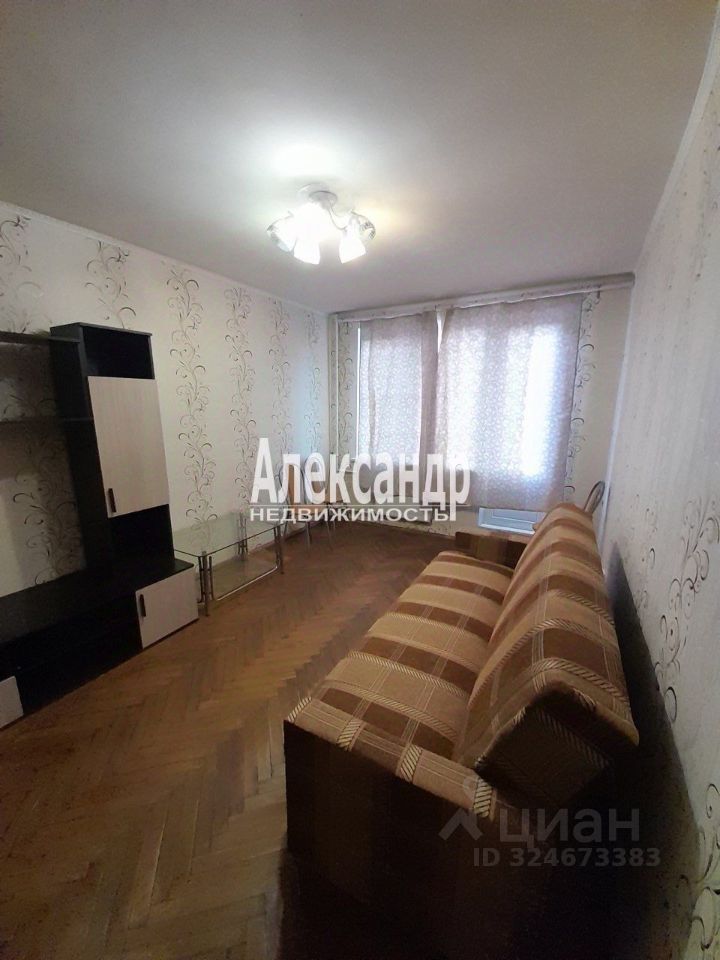 Аренда 1-комн квартиры на вторичном рынке проспект Славы, 28