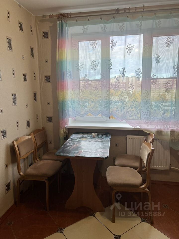 Продажа 3-комн квартиры на вторичном рынке улица Котина, 8К1