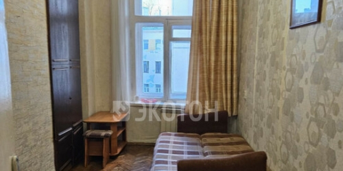 5-комн квартира улица Декабристов,  д. 57