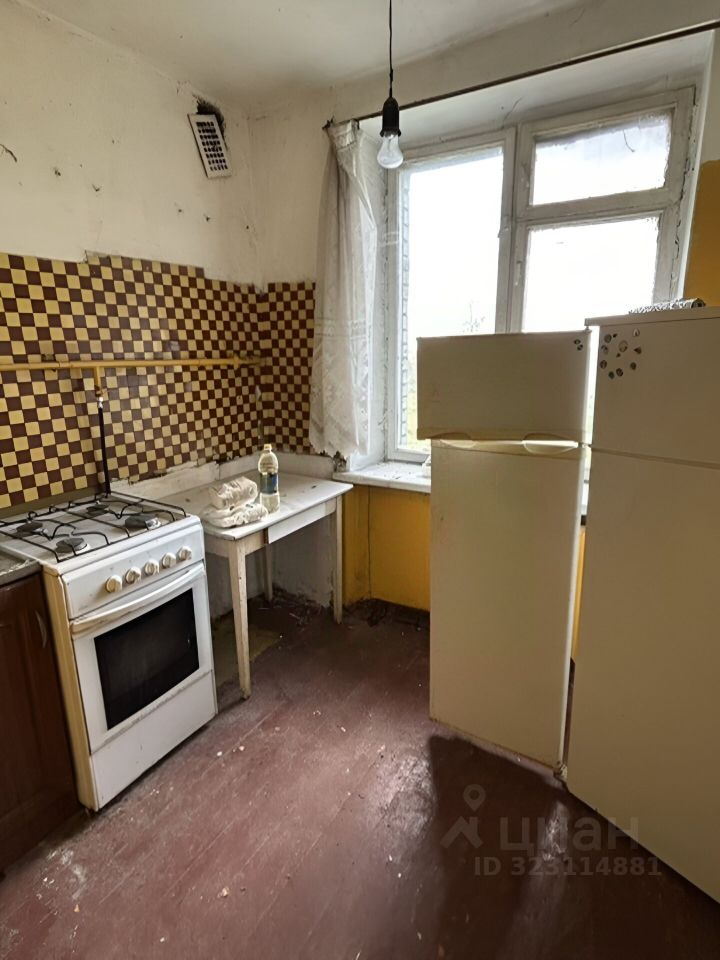 Продажа 2-комн квартиры на вторичном рынке Пушкин, Железнодорожная улица, 78