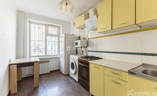 Продажа 2-комн квартиры на вторичном рынке ул Высокая,  д. 17