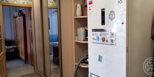 2-комн квартира Ленинское пос., Заречная ул. ,  д. 13