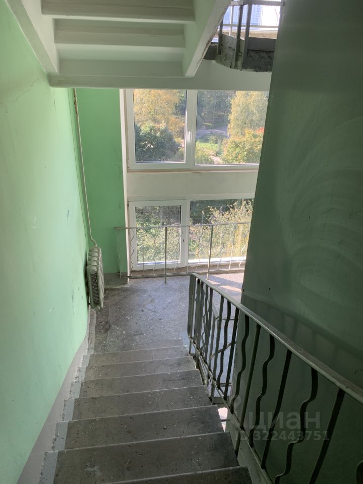 Продажа 2-комн квартиры на вторичном рынке улица Типанова, 29