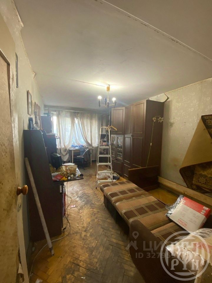 Продажа 3-комн квартиры на вторичном рынке Пушкин, улица Генерала Хазова, 14