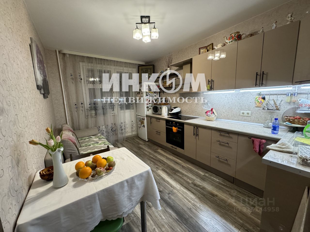 Продажа 2-комн квартиры на вторичном рынке Изюмская улица, 47К2