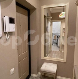 Продажа 2-комн квартиры на вторичном рынке Трёхпрудный переулок,  д. 6