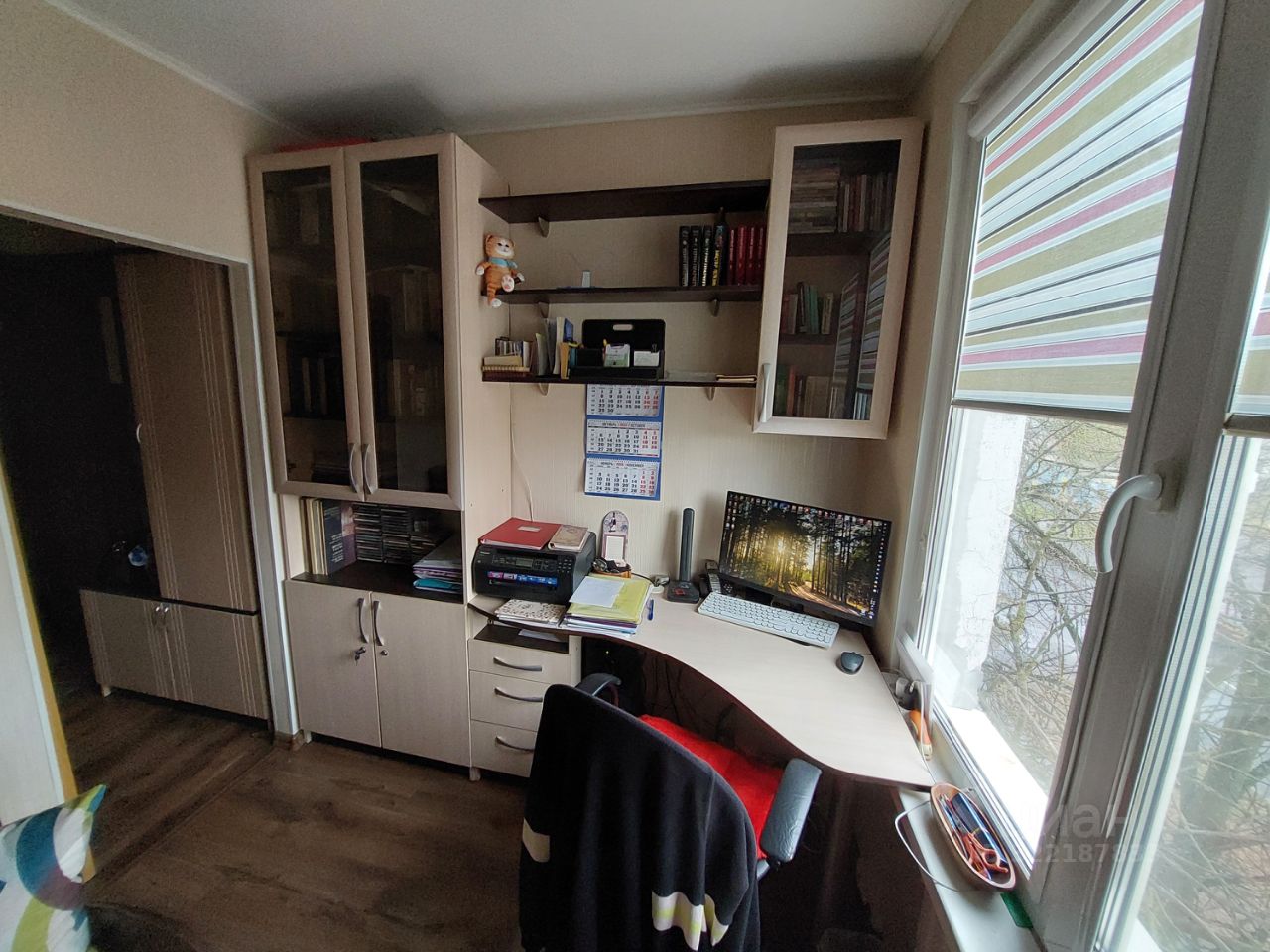 Продажа 3-комн квартиры на вторичном рынке улица Тамбасова, 27К1