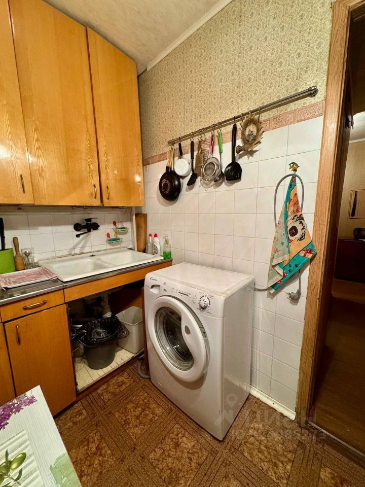 Продажа 1-комн квартиры на вторичном рынке улица Верности, 8К2