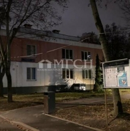 Продажа 2-комн квартиры на вторичном рынке ул Туристская,  д. 14,  к. 4