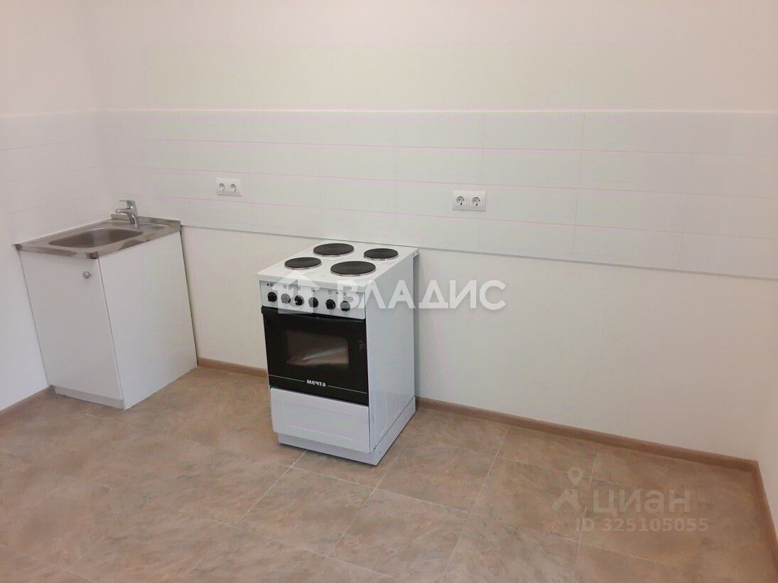 Продажа 3-комн квартиры на вторичном рынке Кусковская улица, 12/1