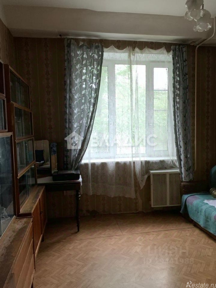 Продажа 3-комн квартиры на вторичном рынке Мастеровая улица,  д. 11А