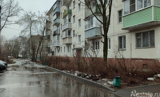 Продажа 2-комн квартиры на вторичном рынке Орехово-Зуево г, Иванова ул,  д. 7