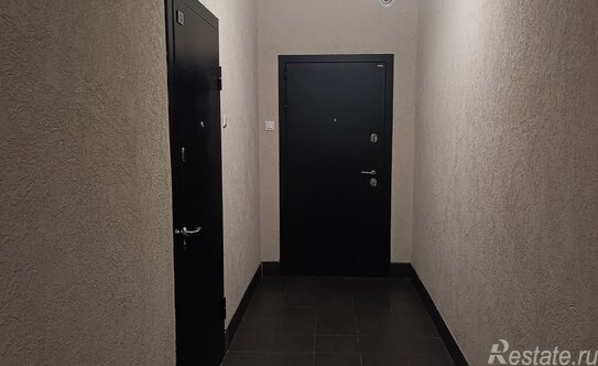 Продажа 1-комн квартиры на вторичном рынке Нововатутинская 1-я ул,  д. 1