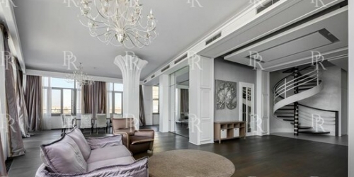 4-комн квартира Полянка М. ул,  д. 2