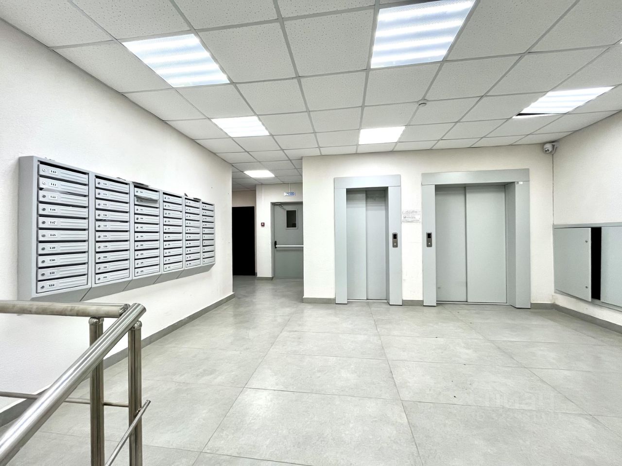 Продажа 2-комн квартиры на вторичном рынке пос. Ильинское-Усово, проезд Александра Невского, 9