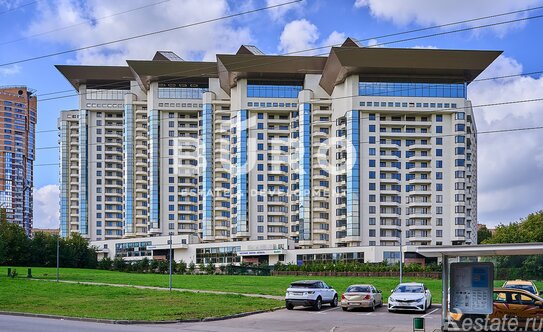 Продажа 2-комн квартиры на вторичном рынке улица Архитектора Власова,  д. 6