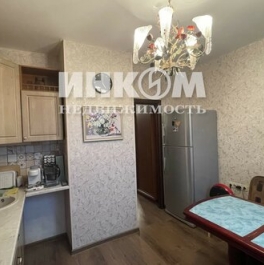 Продажа 2-комн квартиры на вторичном рынке ул Волынская,  д. 3