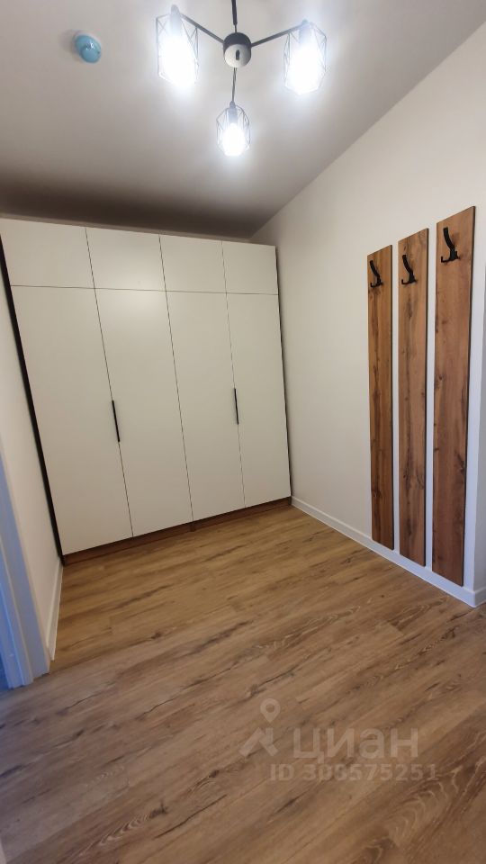 Аренда 1-комн квартиры на вторичном рынке улица 3-я Нововатутинская, 15к3