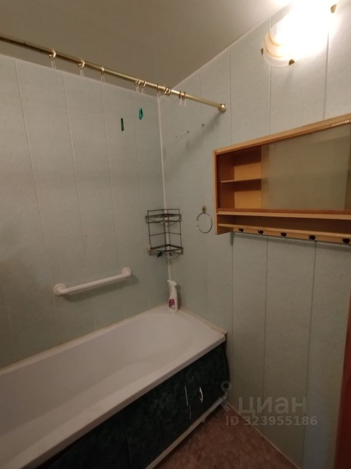 Продажа 3-комн квартиры на вторичном рынке Сестрорецк, Приморское шоссе, 272