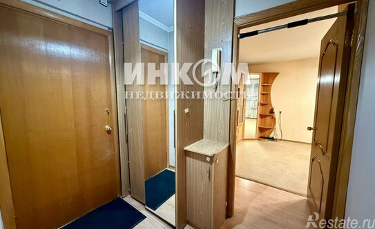 Продажа 2-комн квартиры на вторичном рынке ул Молостовых,  д. 11,  к. 6