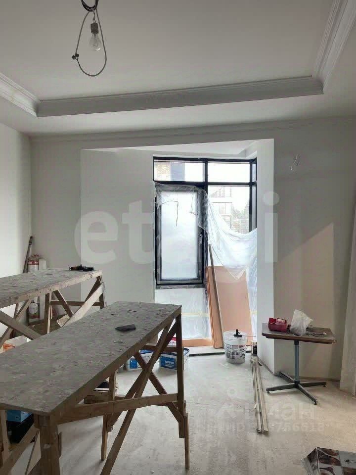 Продажа 1-комн квартиры на вторичном рынке Новогорск мкр, улица Ивановская, 51к2
