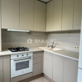 Продажа 1-комн квартиры на вторичном рынке улица Трофимова,  д. 15