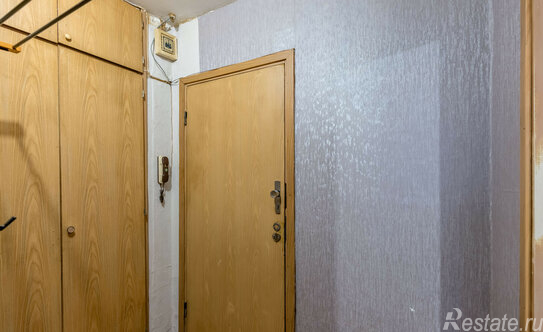 Продажа 1-комн квартиры на вторичном рынке Новочеркасский б-р,  д. 1