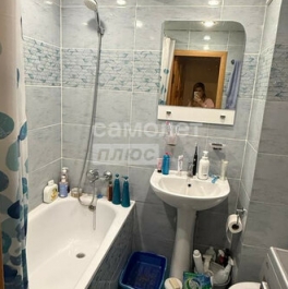 Продажа 2-комн квартиры на вторичном рынке ул Днепропетровская,  д. 3,  к. 4