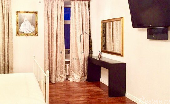 Аренда 3-комн квартиры на вторичном рынке Спасский пер,  д. 14/35