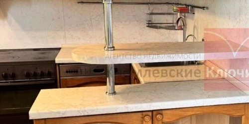 5-комн квартира улица Бурцева, 2