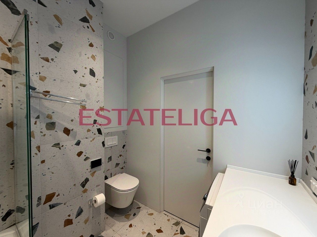 Продажа 1-комн квартиры на вторичном рынке проспект Лихачева, 10к2