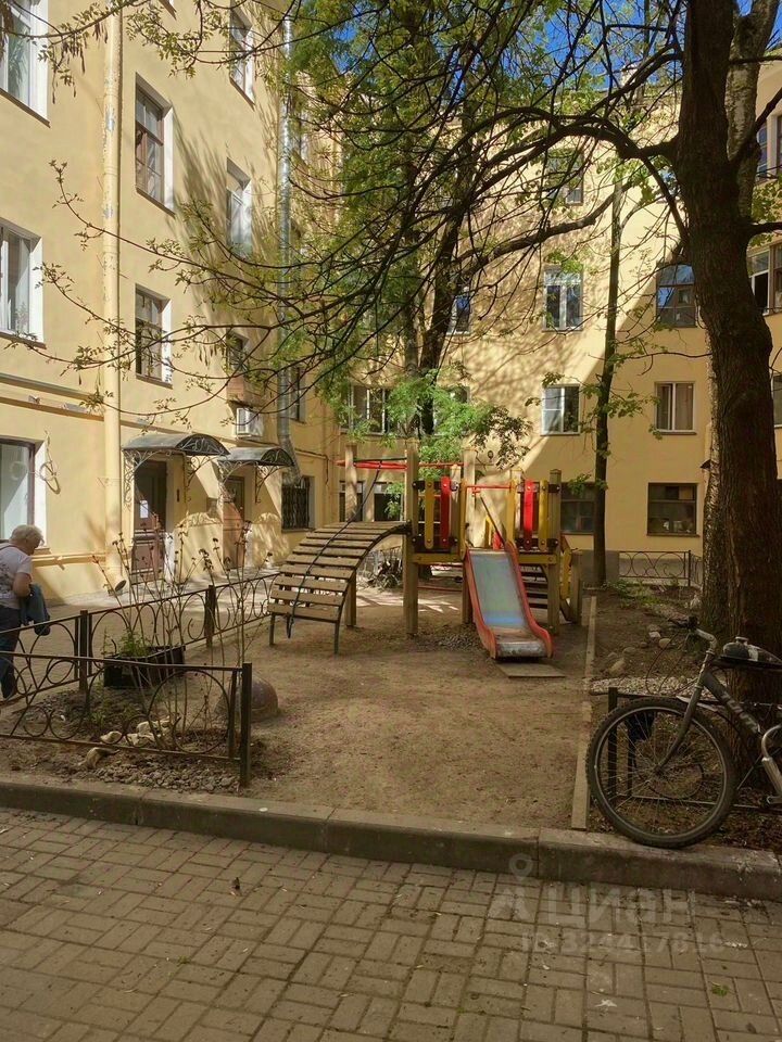 Продажа комнаты Литейный проспект, 40