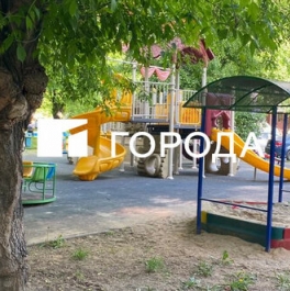 Продажа 2-комн квартиры на вторичном рынке улица Сайкина,  д. 1/2