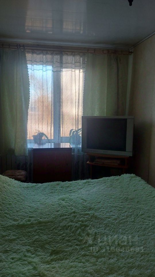 Продажа 2-комн квартиры на вторичном рынке д. Кипень, шоссе Нарвское, 43