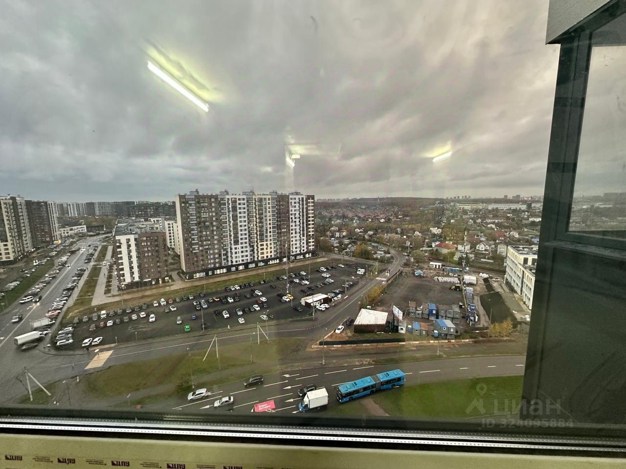 Продажа 3-комн квартиры на вторичном рынке улица Сервантеса, 1к2