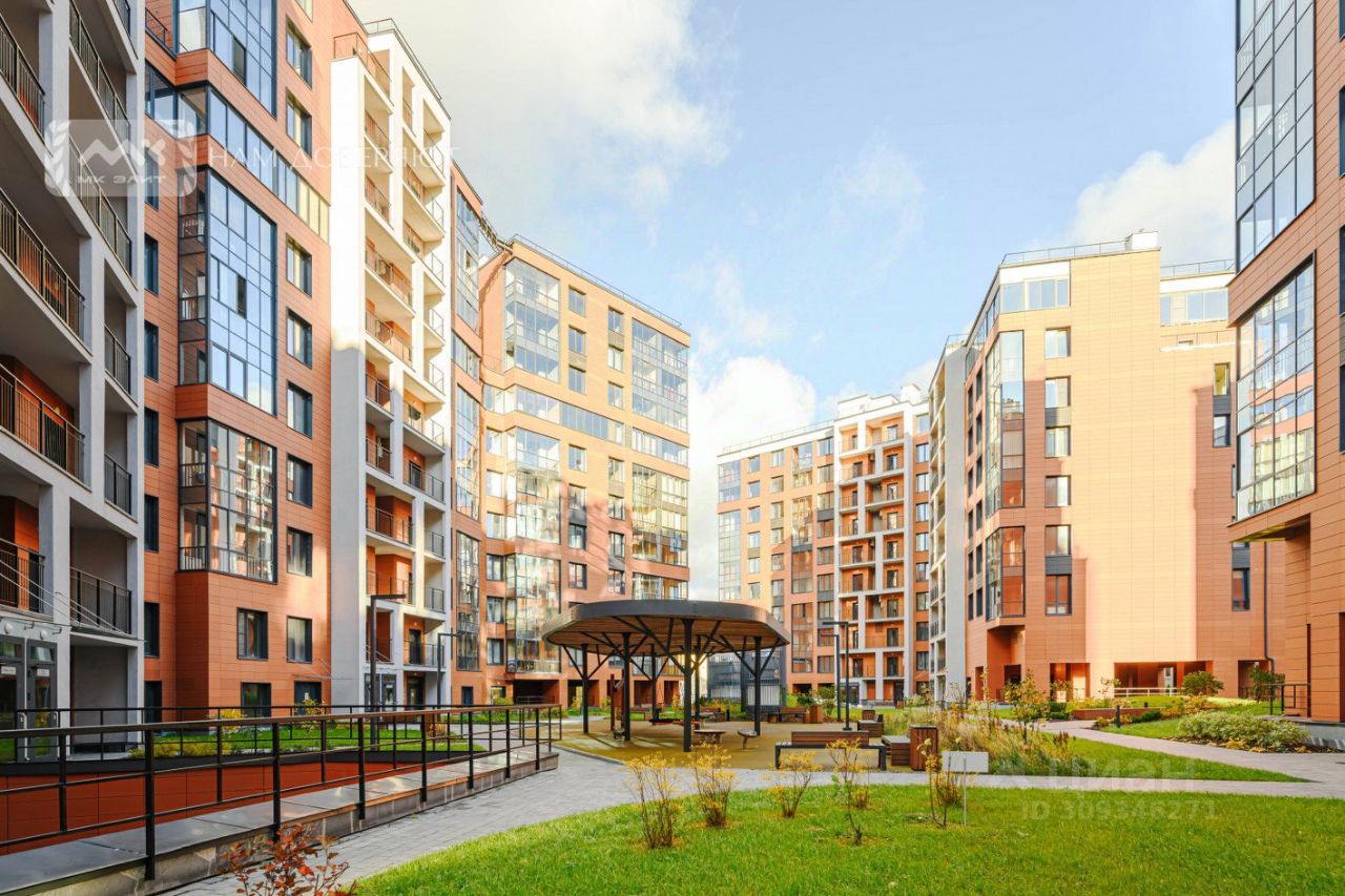 Продажа 3-комн квартиры на вторичном рынке Белоостровская улица, 7