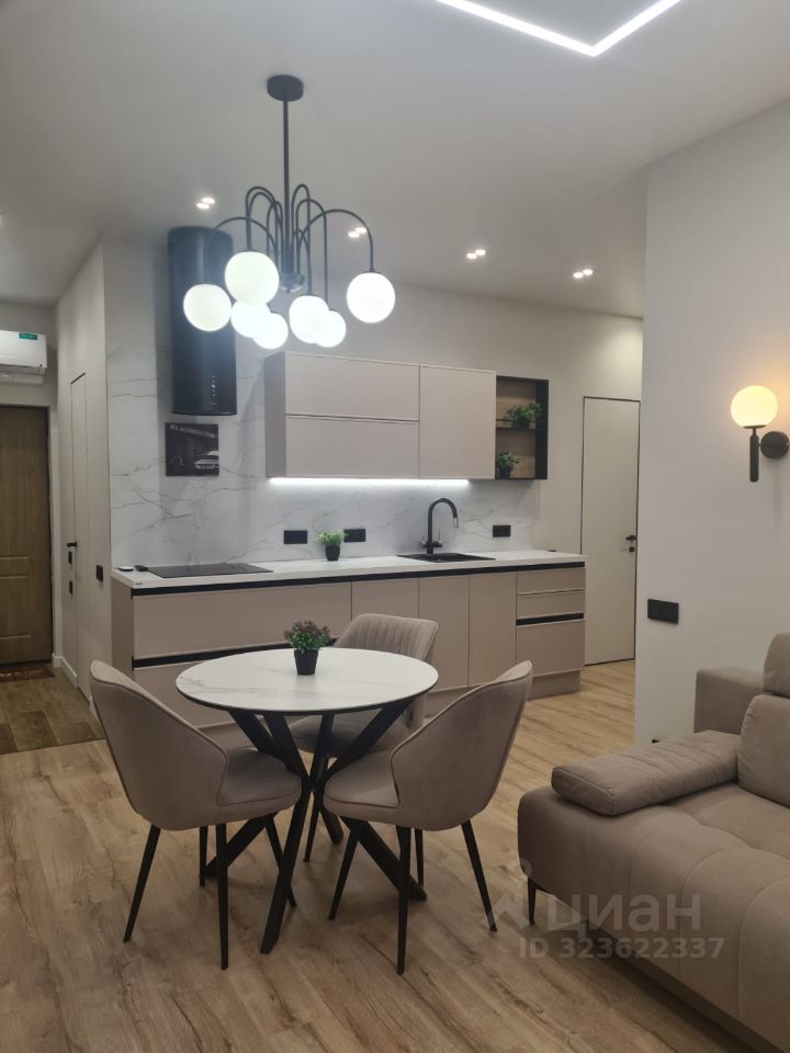 Аренда 2-комн квартиры на вторичном рынке Большой Волоколамский проезд, 23