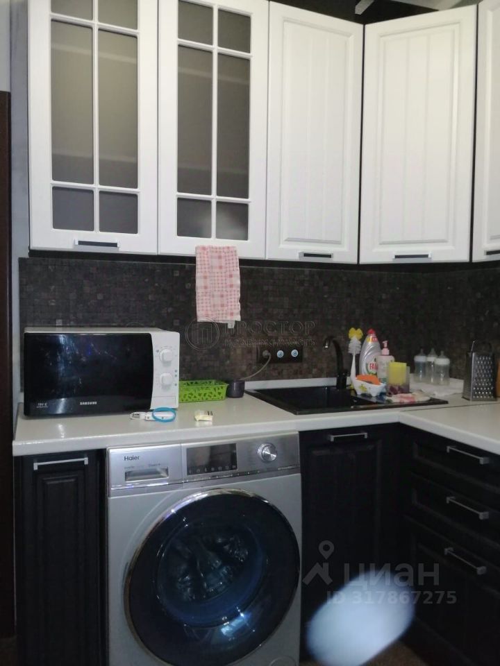 Продажа 2-комн квартиры на вторичном рынке Скорняжный переулок, 7к1