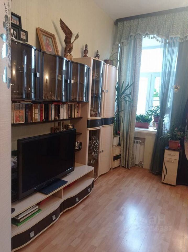 Продажа комнаты Литейный проспект, 51