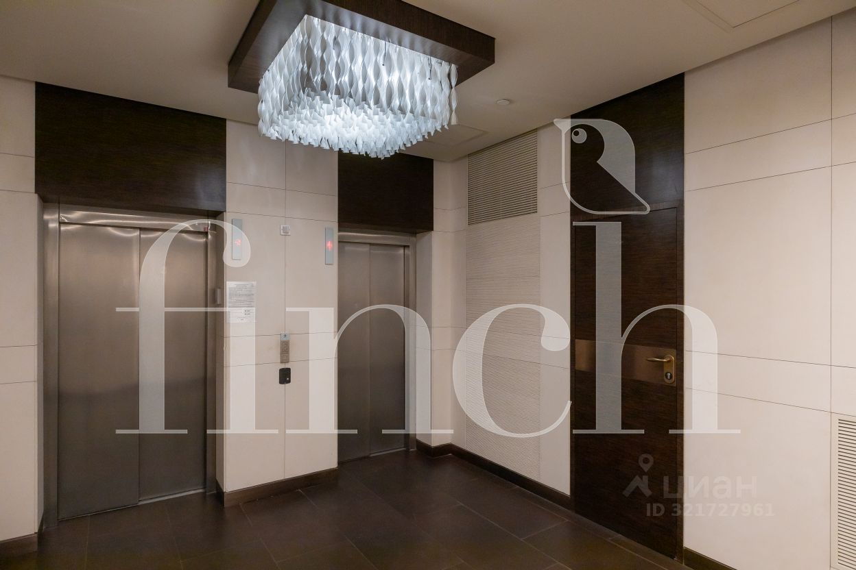 Продажа 4-комн квартиры на вторичном рынке Садовническая улица, 57С1