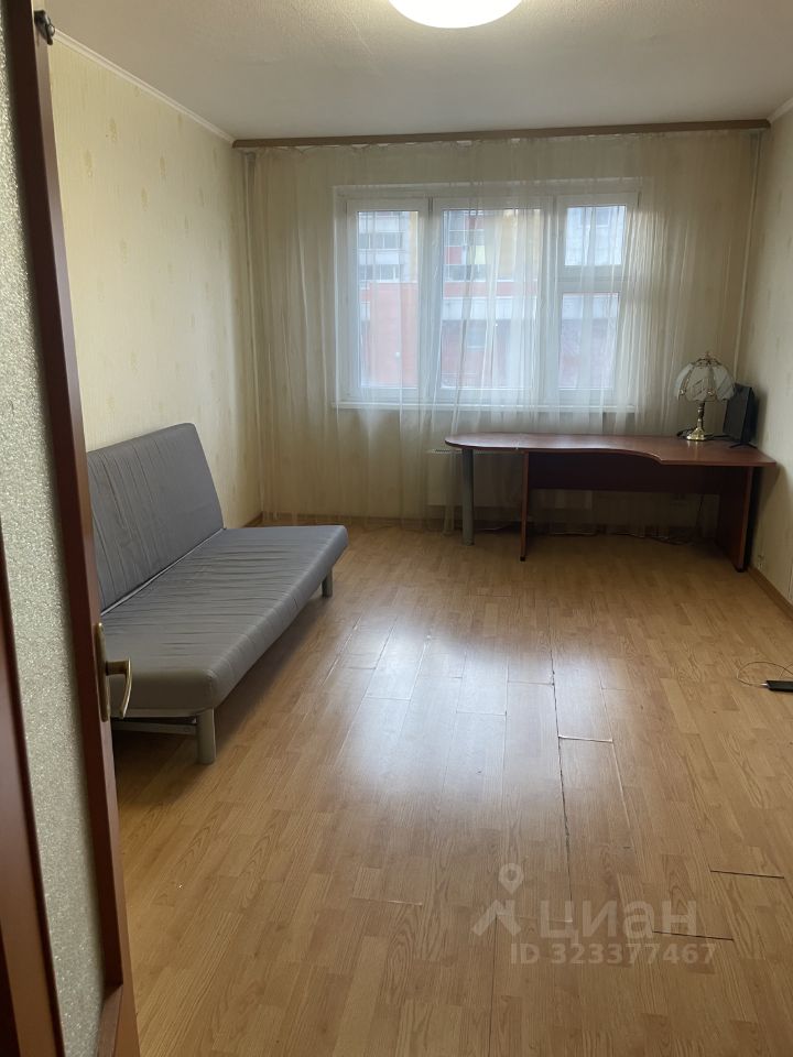 Аренда 2-комн квартиры на вторичном рынке Химки, Совхозная улица, 14